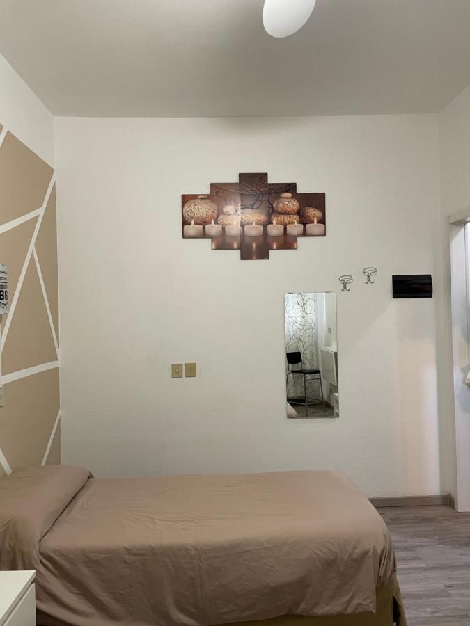 Residence Europa Piacenza Bagian luar foto