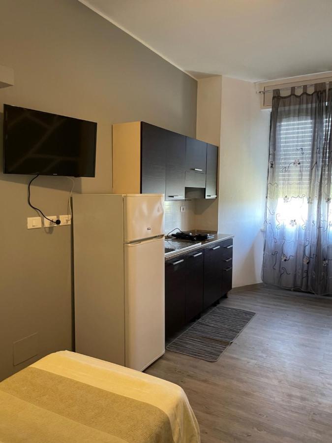 Residence Europa Piacenza Bagian luar foto